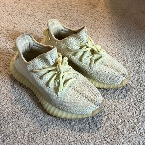 Yeezy Butters Size 4/6